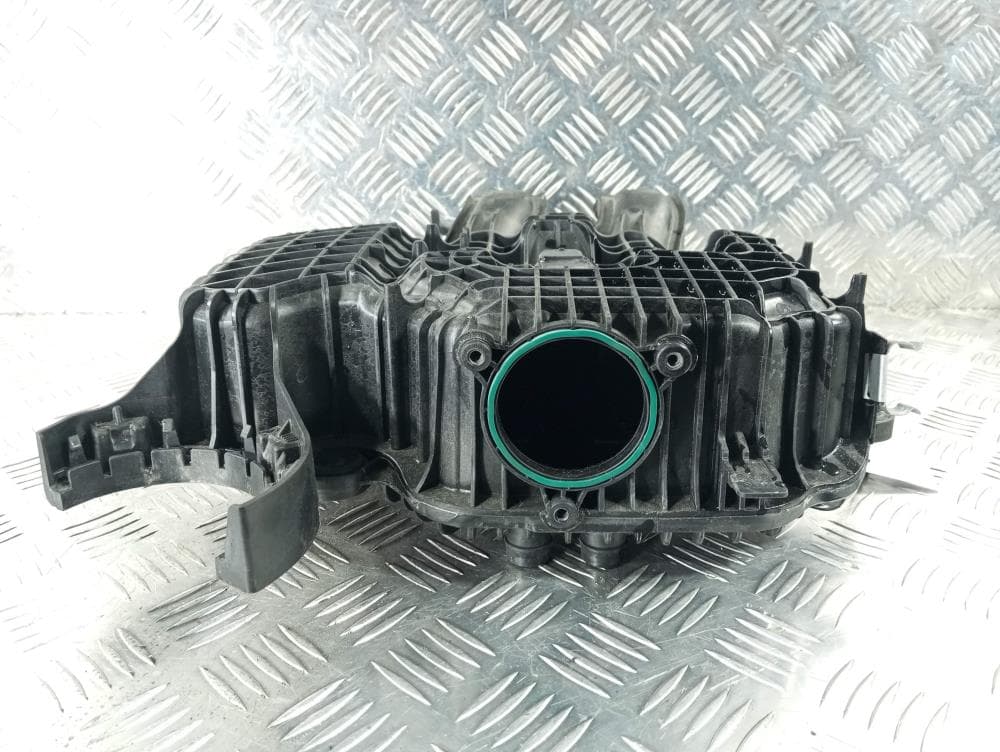 Коллектор впускной к BMW i3 I01 Рестайлинг (17-22)