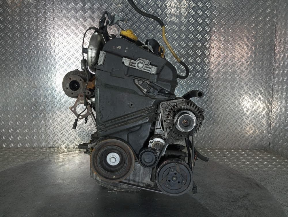Двигатель к Renault Megane 2 (02-06)