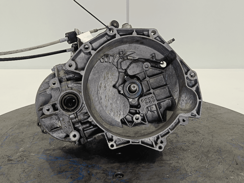 КПП механическая (МКПП) к Opel Zafira B (05-10)