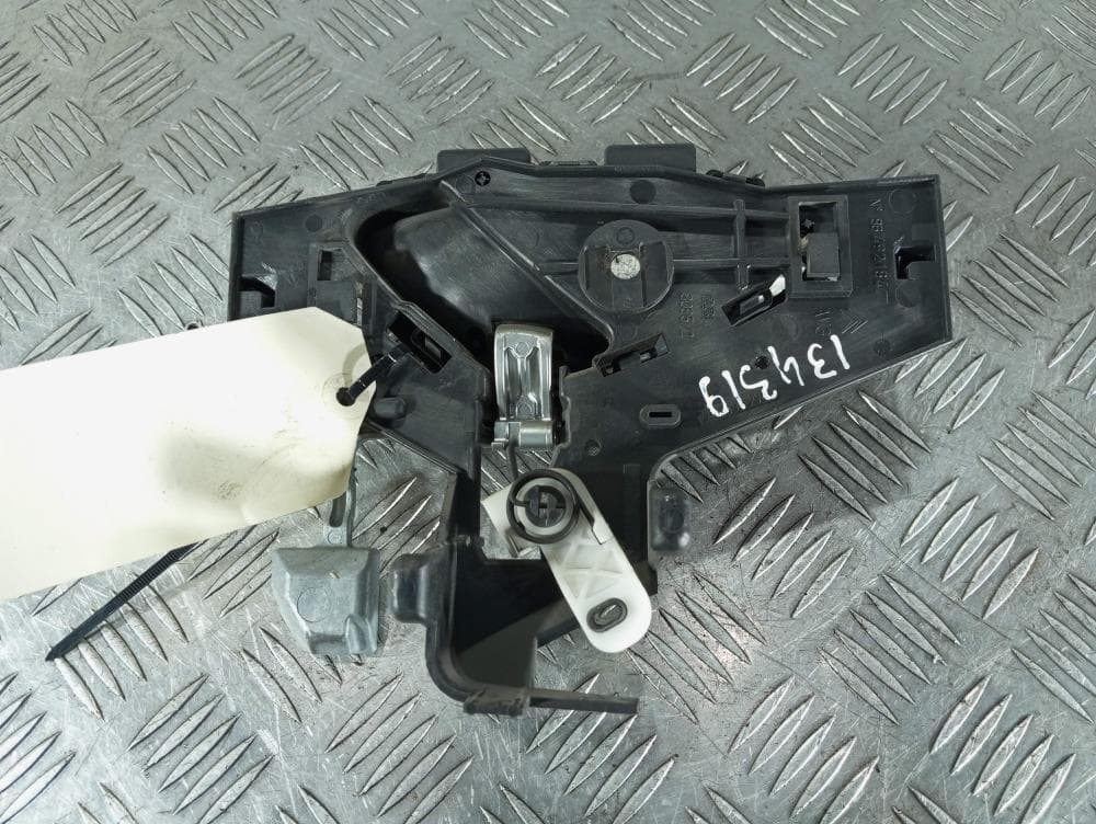 Ручка внутренняя передняя левая к Citroen C5 1 (01-04)