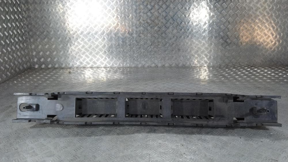 Усилитель бампера переднего к Volvo V70 3 (07-13)
