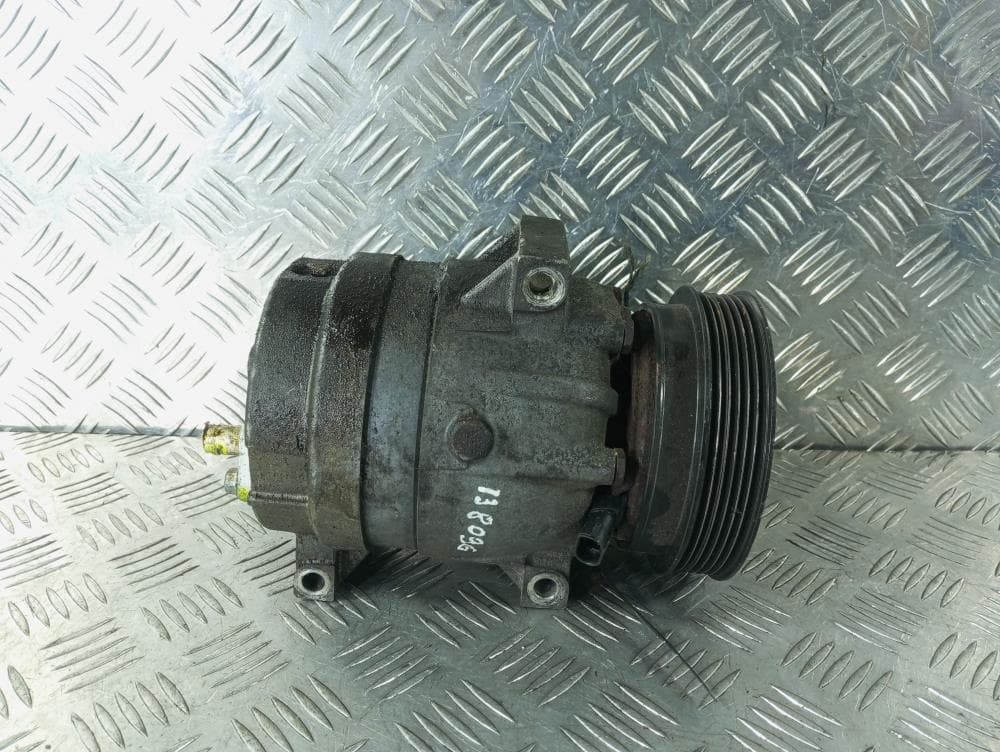 Компрессор кондиционера к Renault Megane 1 Рестайлинг (99-03)