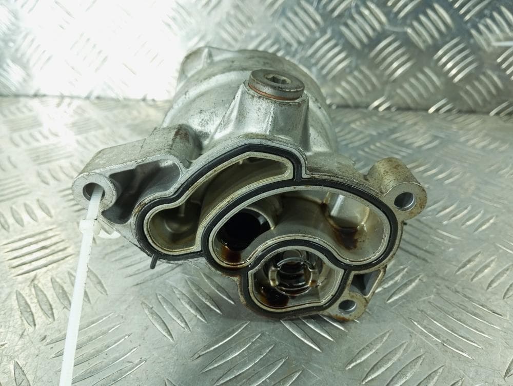 Корпус масляного фильтра к BMW 1 E81/E82/E87/E88 Рестайлинг (07-11)
