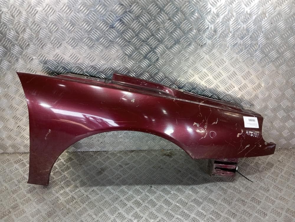Крыло переднее правое к Renault Laguna 1 Рестайлинг (98-01)