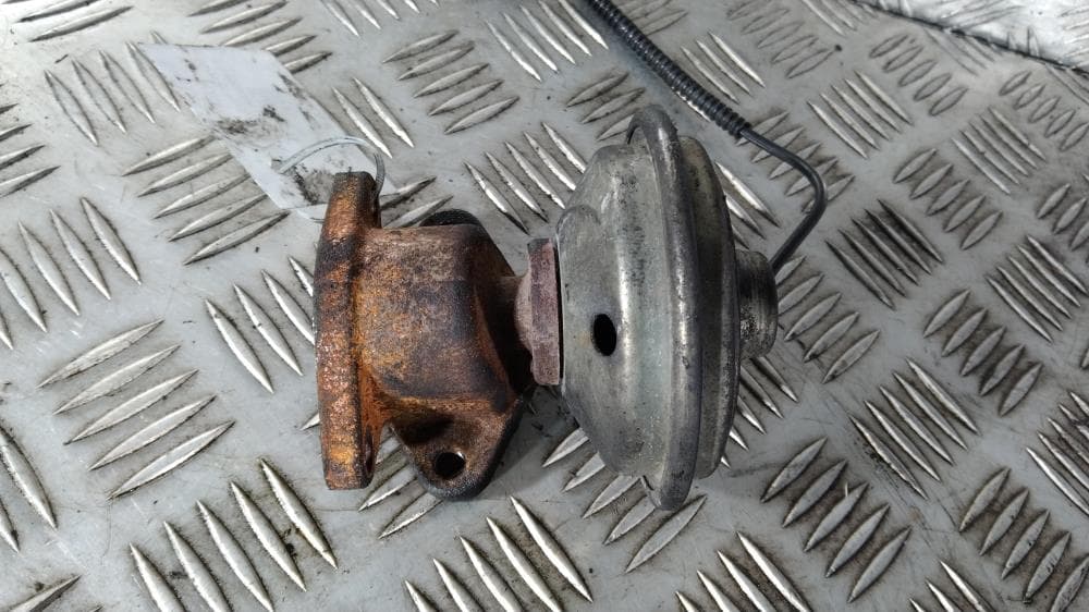 Клапан EGR к Chrysler Voyager 4 (01-04)