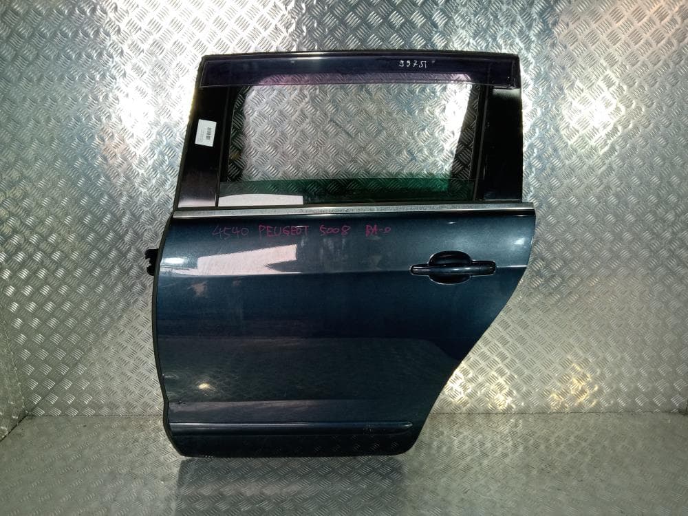 Дверь задняя левая к Peugeot 5008 1 (09-13)