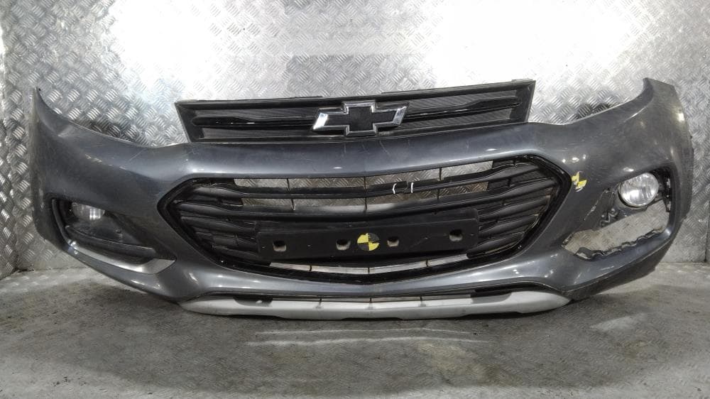 Бампер передний к Chevrolet Trax 1 (13-16)