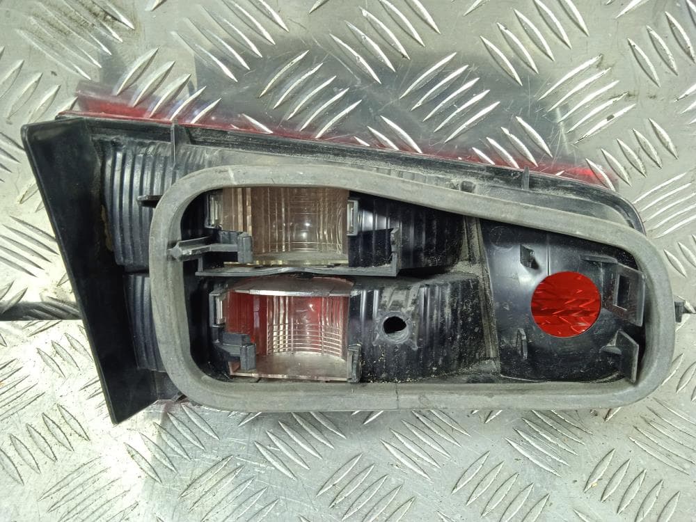 Фонарь задний правый к Renault Laguna 2 (01-05)