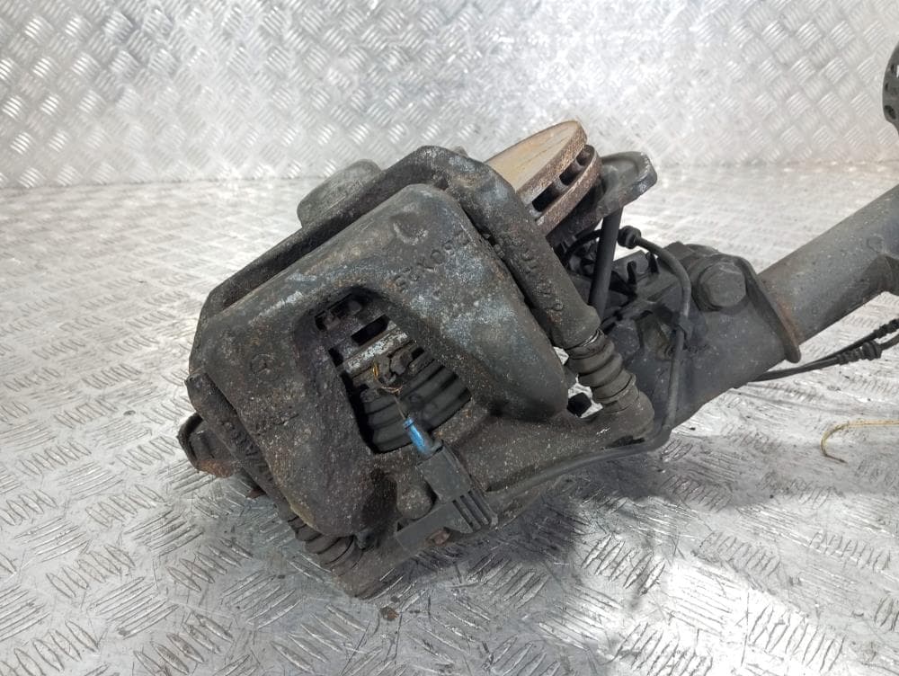 Стойка передняя правая к Mercedes B W246 (11-14)