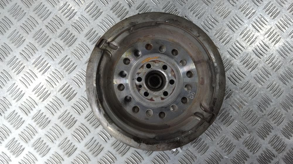 Маховик к Volkswagen Golf 5 (03-09)