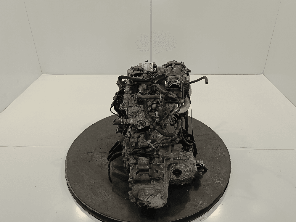 Двигатель к Nissan  Primera P12 (02-08)