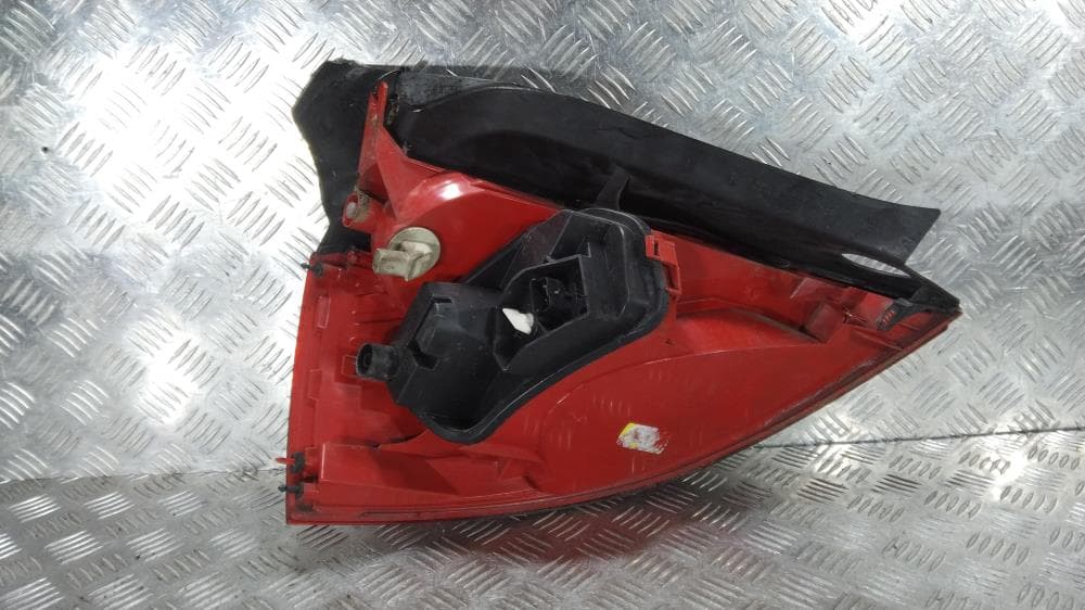 Фонарь задний правый к Renault Megane 2 (02-06)