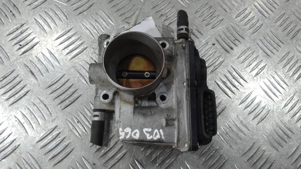 Заслонка дроссельная к Mazda 3 BK Рестайлинг (06-09)