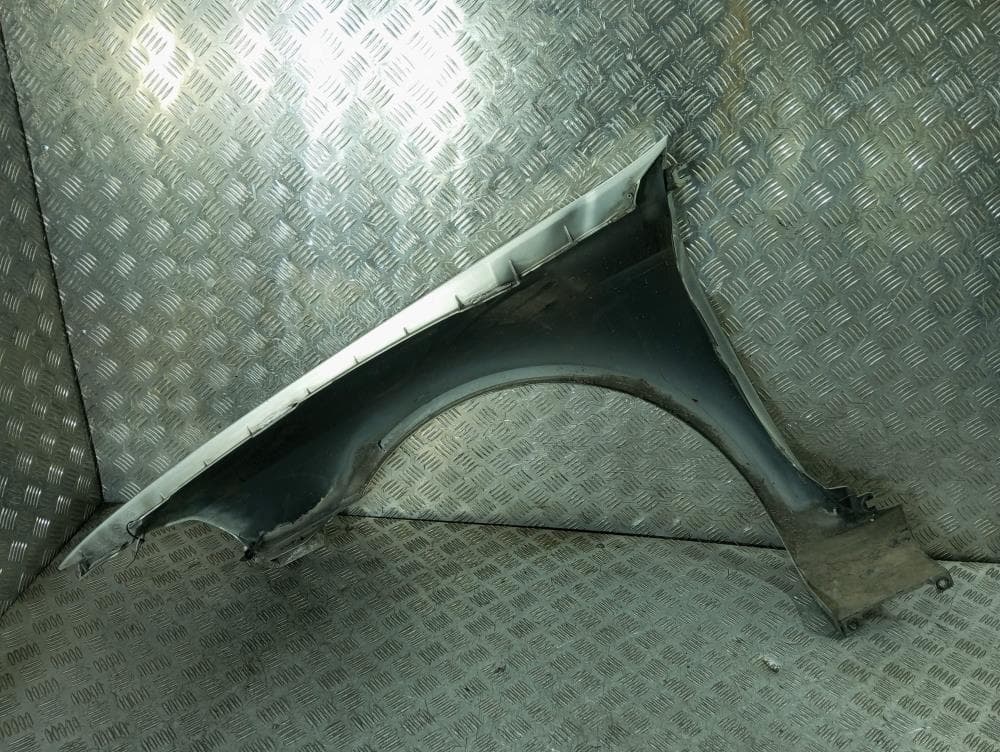 Крыло переднее правое к Renault Laguna 2 (01-05)