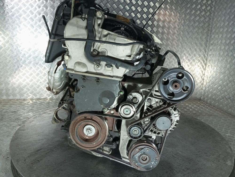 Двигатель к Renault Laguna 2 (01-05)