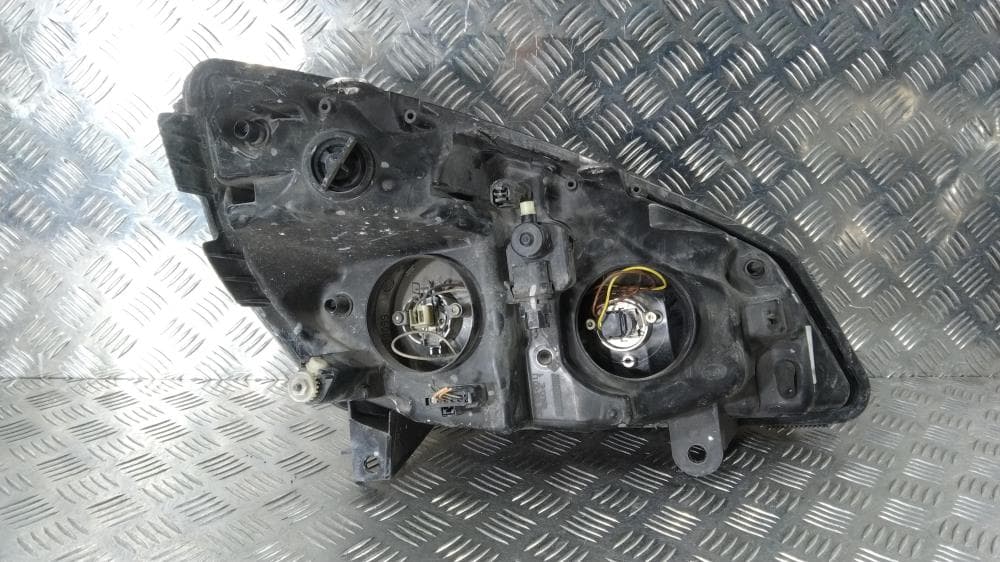 Фара левая к Renault Scenic 2 (03-06)