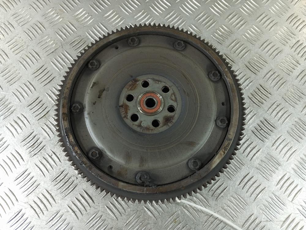 Маховик к Mazda 3 BK Рестайлинг (06-09)