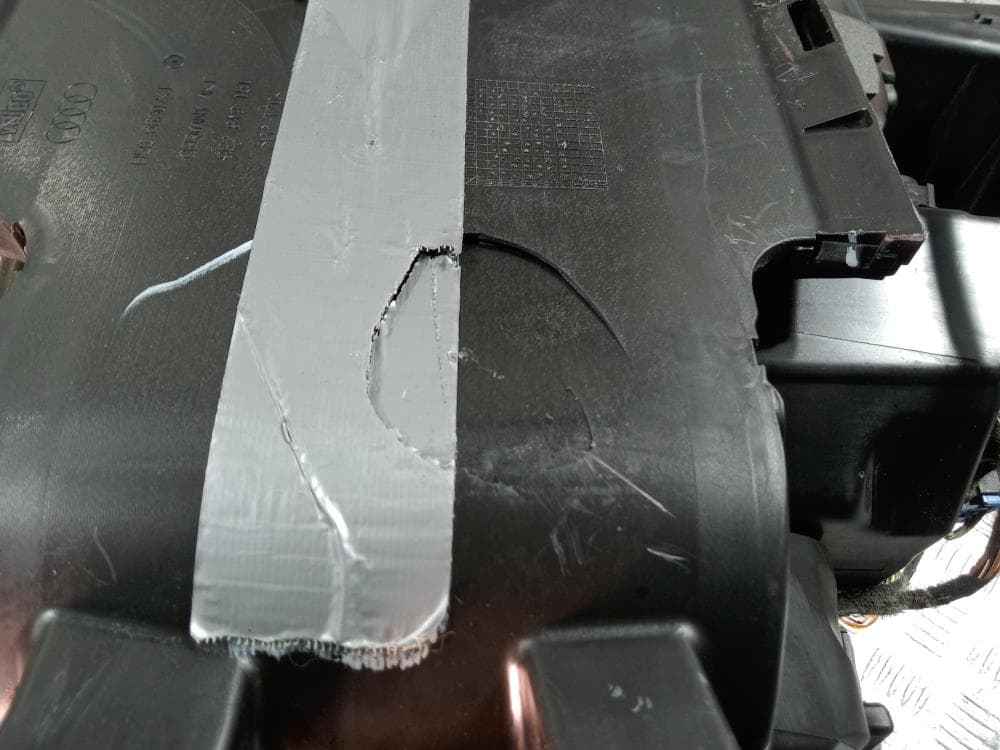 Отопитель в сборе (печка) к Audi A4 B7 (04-09)