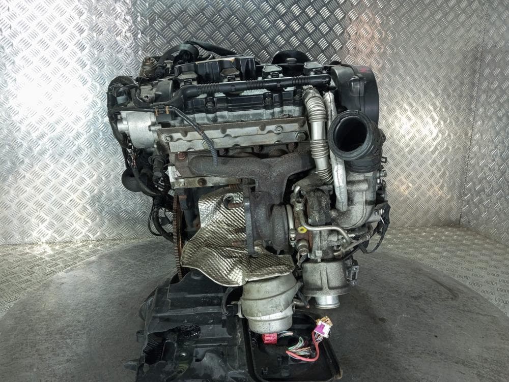 Двигатель к Audi A4 B7 (04-09)