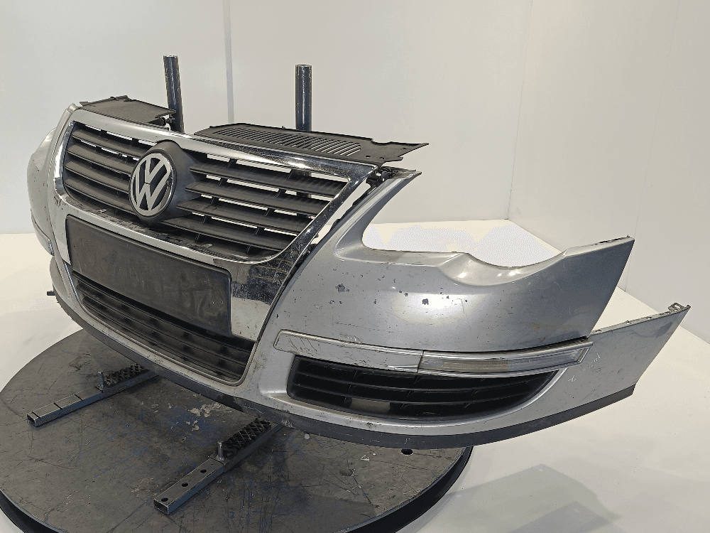 Бампер передний к Volkswagen Passat B6 (05-10)
