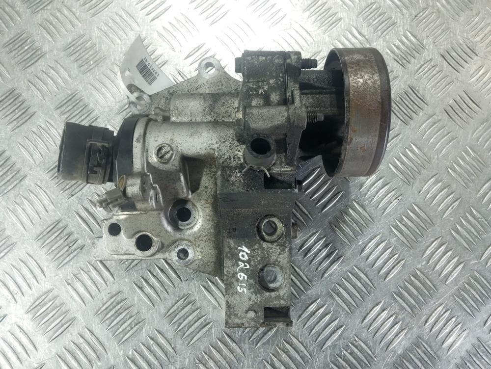 Помпа к Nissan  Serena C25 (05-12)