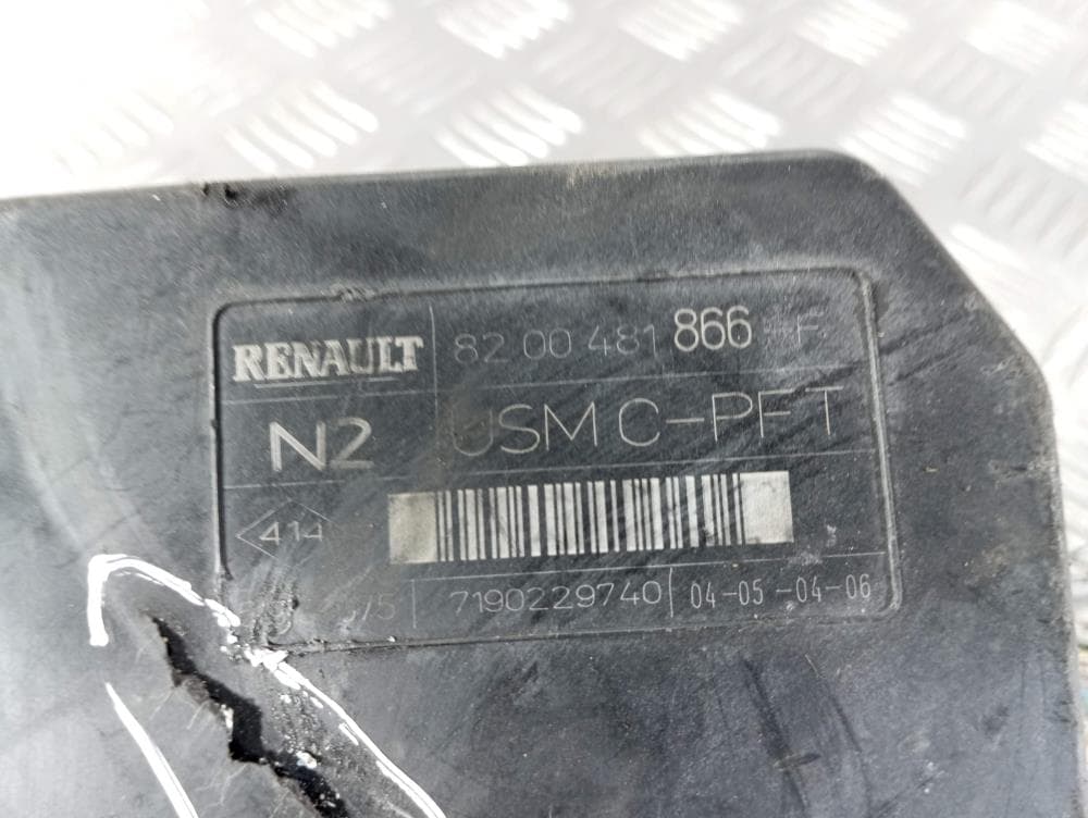 Блок комфорта к Renault Scenic 2 (03-06)