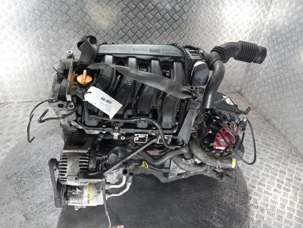 Двигатель к Renault Scenic 2 (03-06)