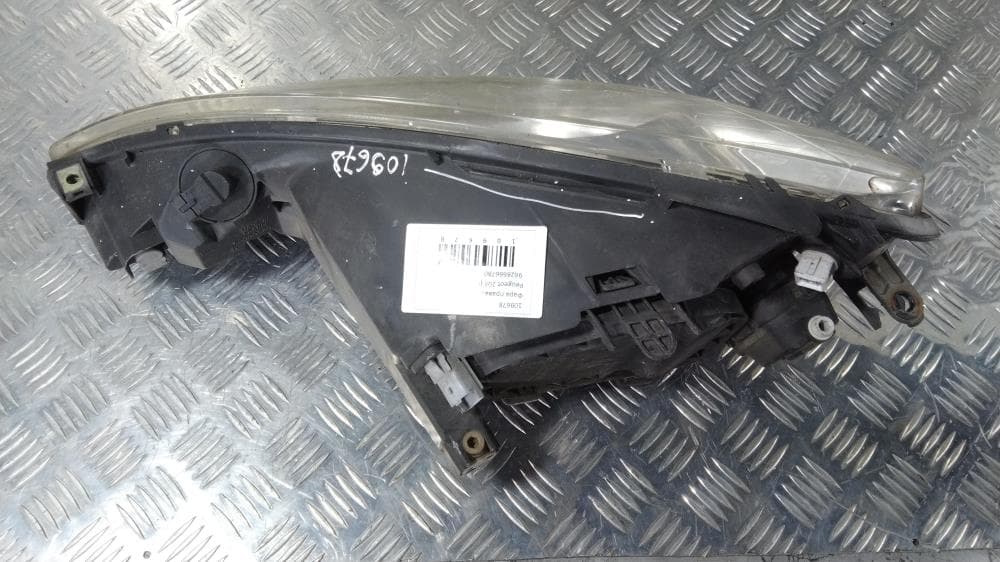 Фара правая к Peugeot 206 1 Рестайлинг (02-09)