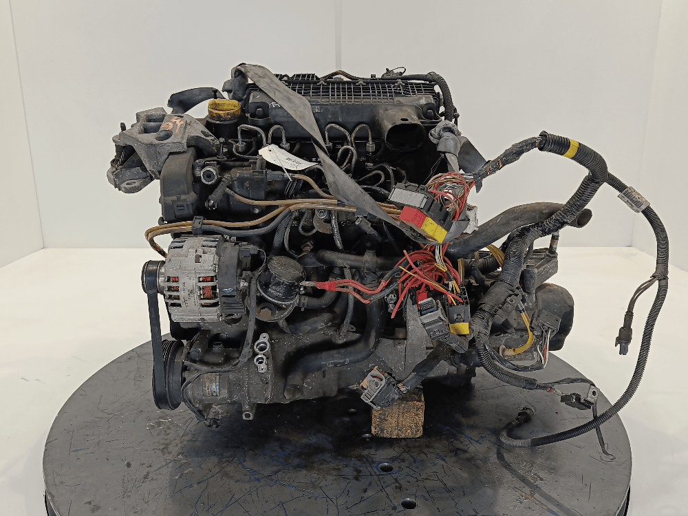 Двигатель к Renault Clio 2 Рестайлинг (01-03)