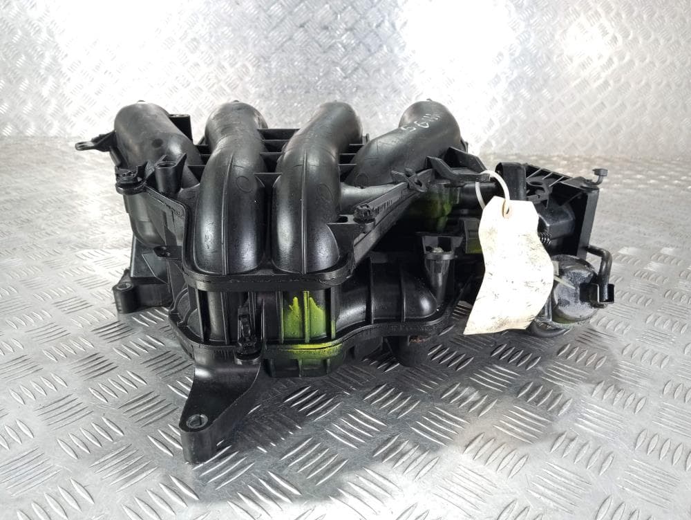 Коллектор впускной к Volvo V50 (03-10)