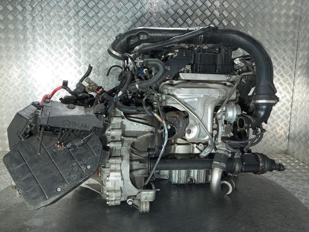 Двигатель к Volvo V40 2 (12-16)