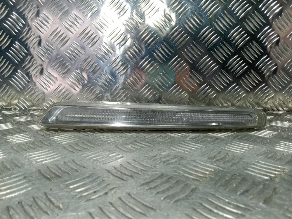 Поворотник левый к Peugeot 807 (02-08)