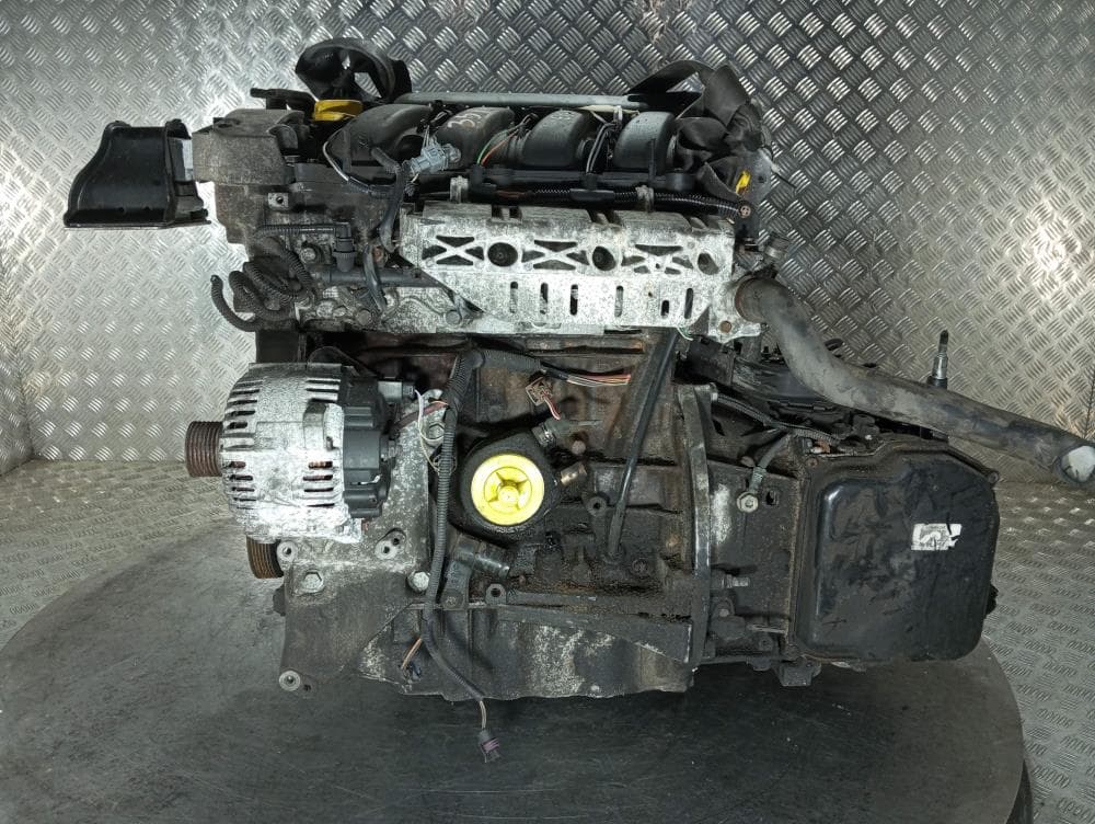 Двигатель к Renault Megane 2 (02-06)