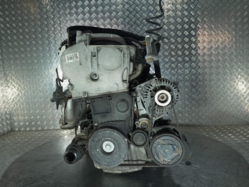 Двигатель к Renault Scenic 2 (03-06)