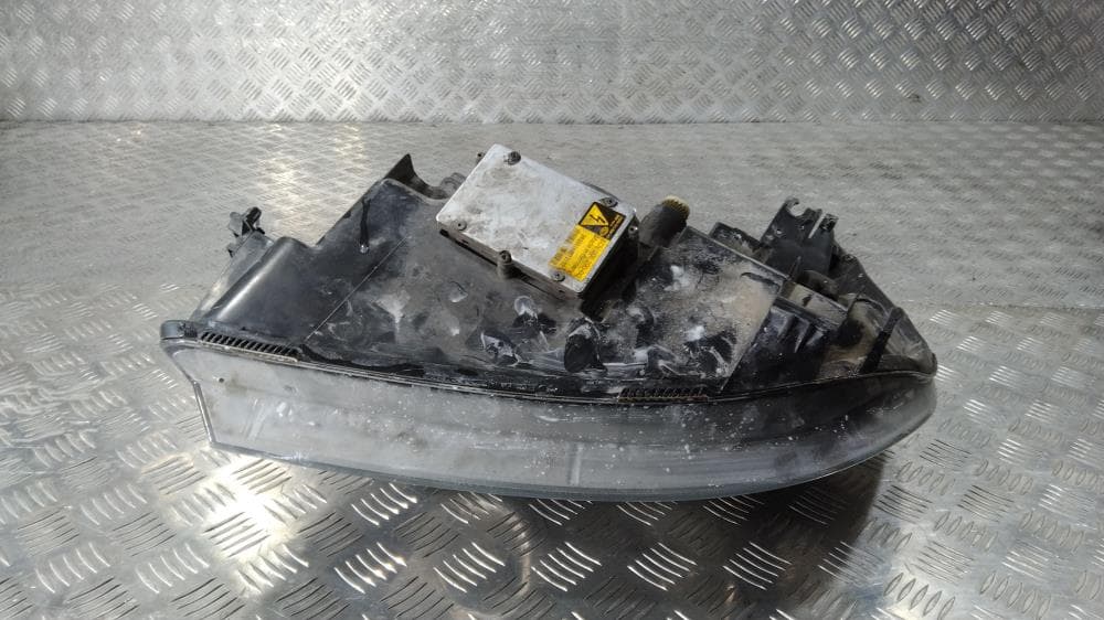 Фара правая к Renault Espace 4 (02-06)