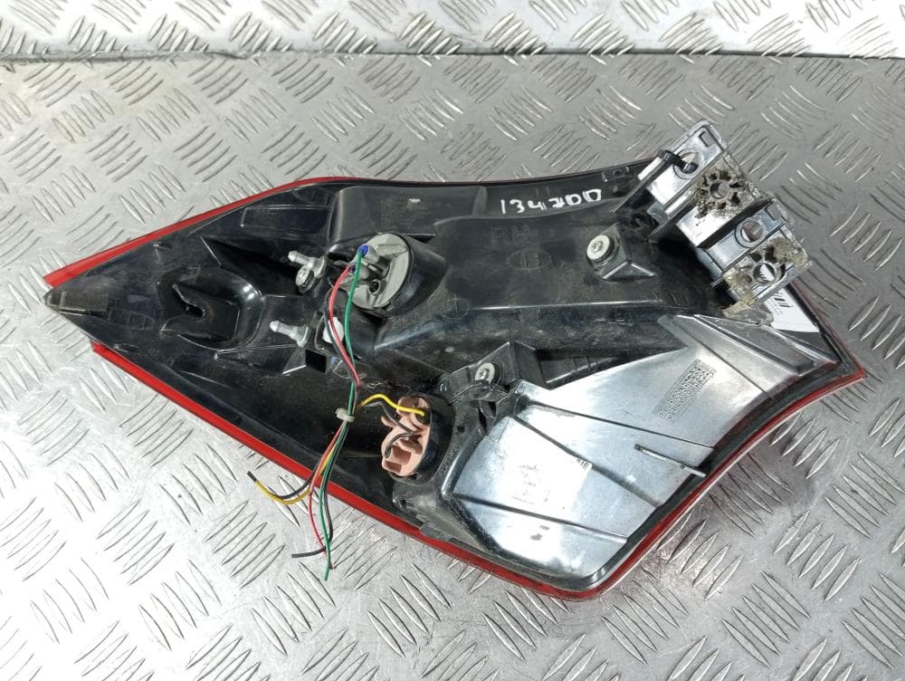 Фонарь задний правый к Hyundai i20 2 (14-18)