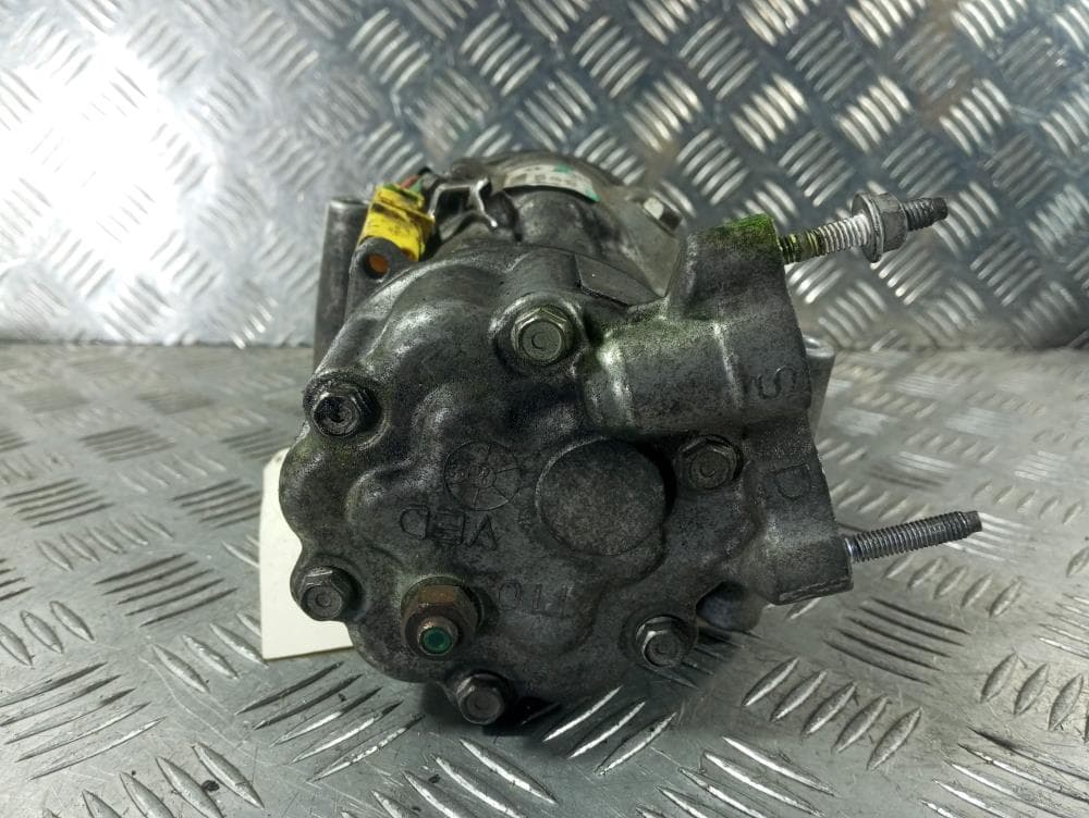 Компрессор кондиционера к Mini Cooper R56 (06-10)
