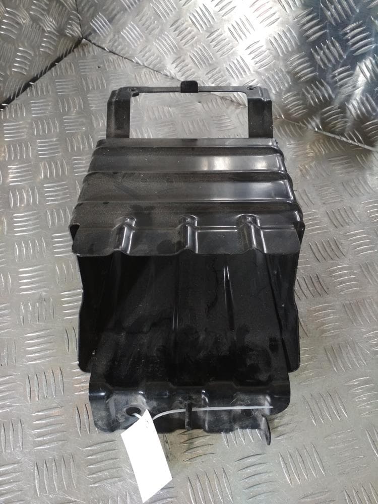 Прочая запчасть к Tesla Model X (15-21)