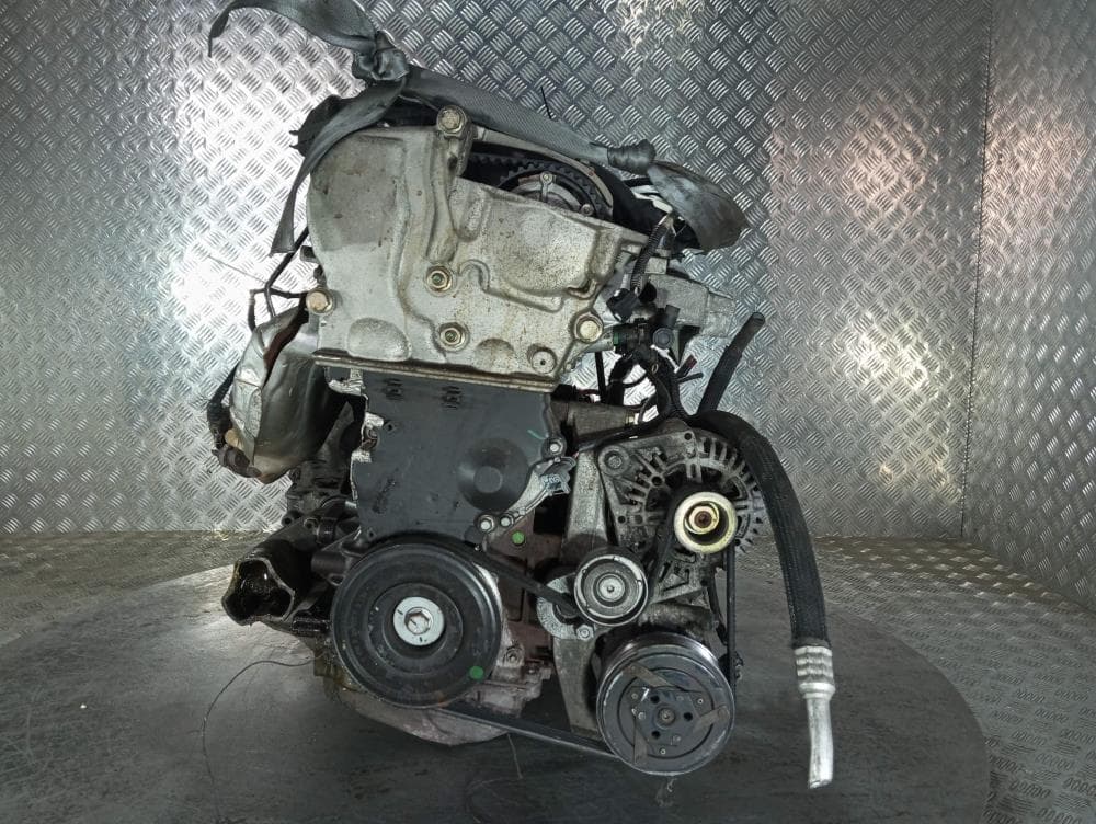 Двигатель к Renault Megane 2 (02-06)