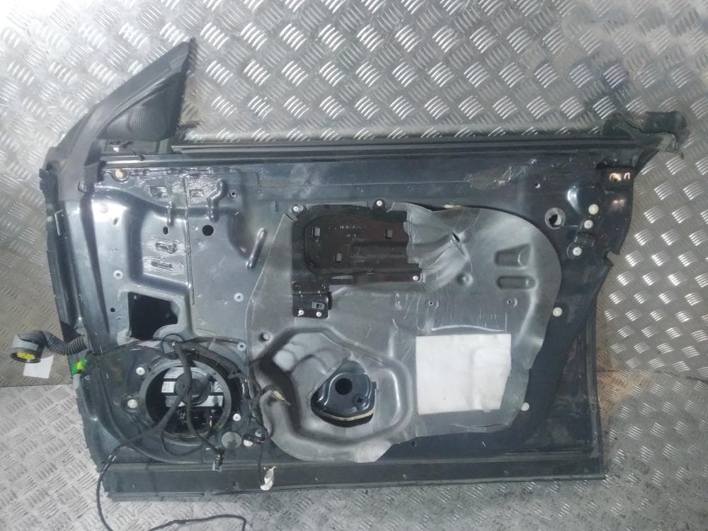 Дверь передняя правая к Citroen C6 (04-12)