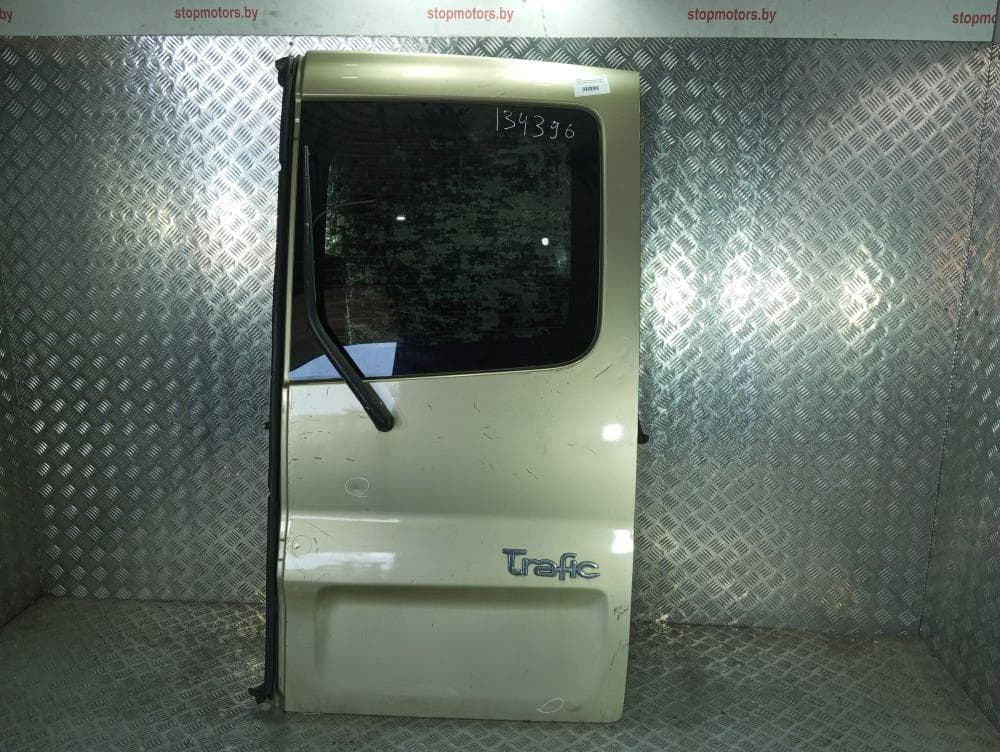 Дверь задняя распашная правая к Renault Trafic 2 Рестайлинг (06-14)