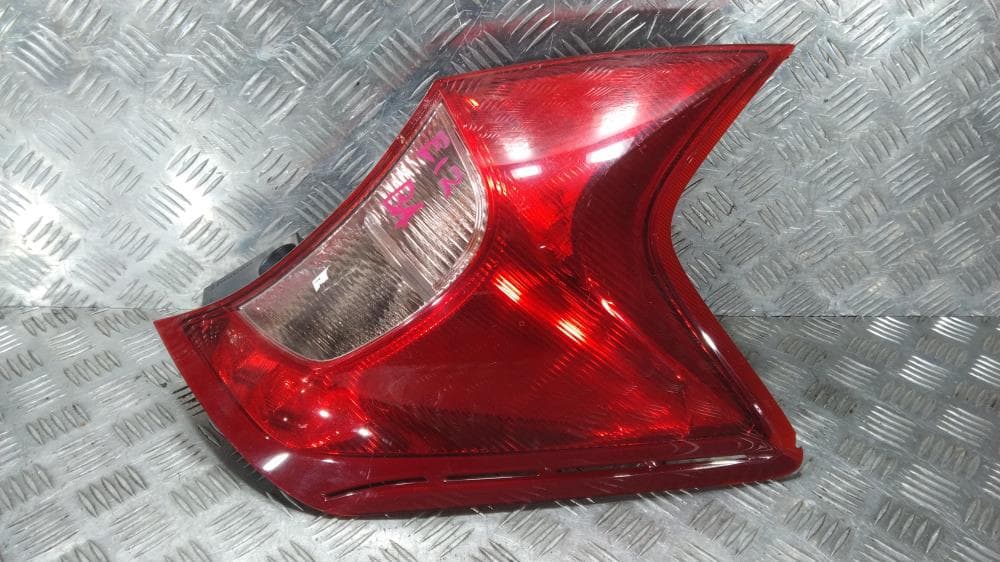 Фонарь задний правый к Nissan  Note E12 (12-16)