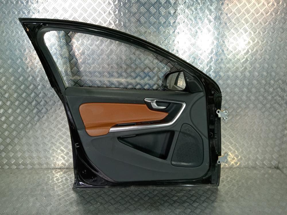 Дверь передняя левая к Volvo V60 1 (10-13)