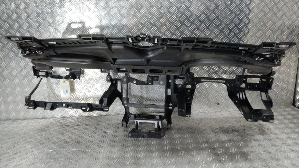 Панель передняя салона (торпедо) к Tesla Model X (15-21)