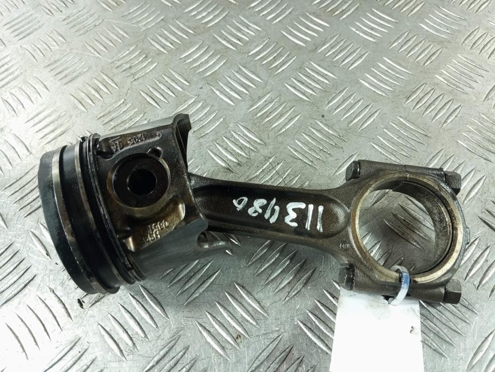 Поршень к Peugeot 407 (04-11)