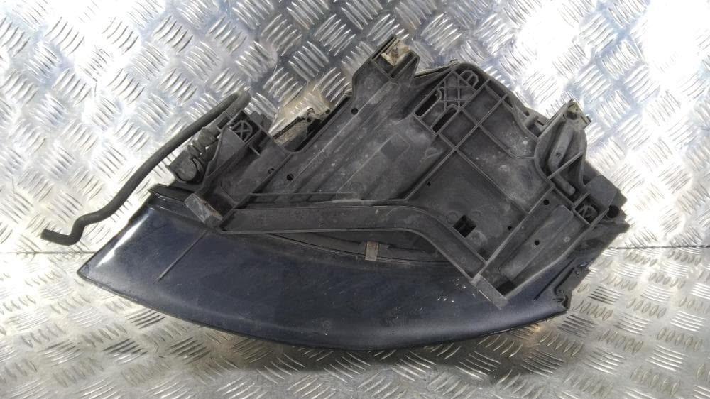 Фара правая к Audi A4 B8/8K (07-11)