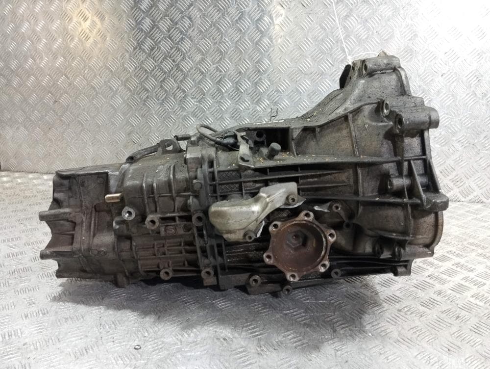 КПП механическая (МКПП) к Audi A4 B6 (01-05)