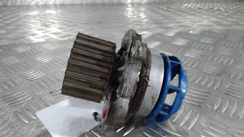 Помпа к Volkswagen Passat B6 (05-10)
