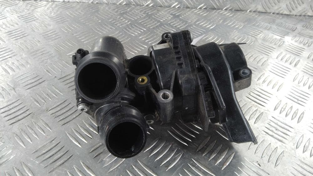 Помпа к Audi A4 B8/8K (07-11)