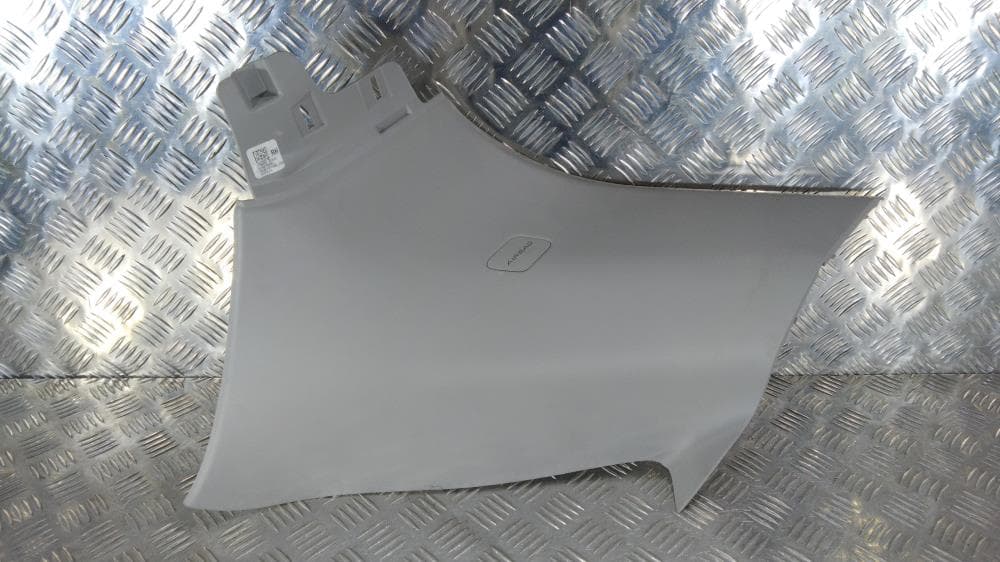 Обшивка багажника к Jeep Grand Cherokee WL (21-24)